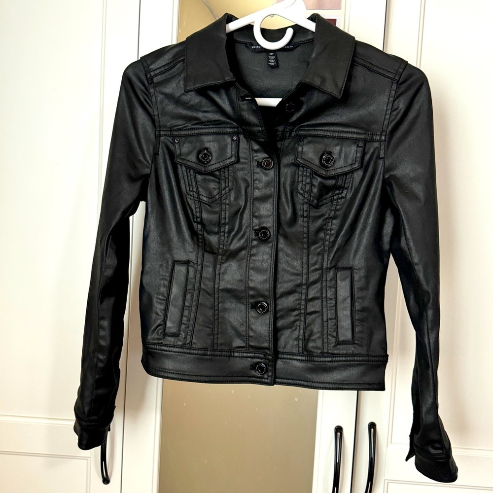 White House Black Market Petite Coated Jacket, EUC size 0P